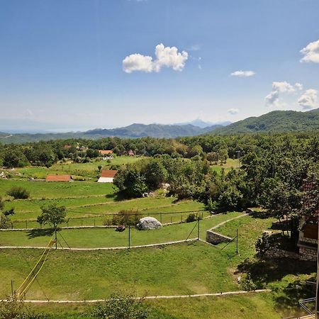 Mountain Village House 采蒂涅 外观 照片
