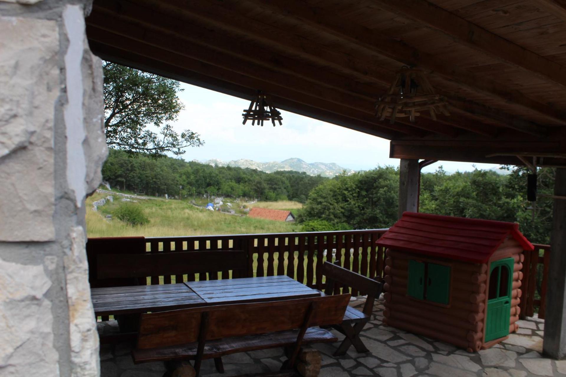 Mountain Village House 采蒂涅 外观 照片