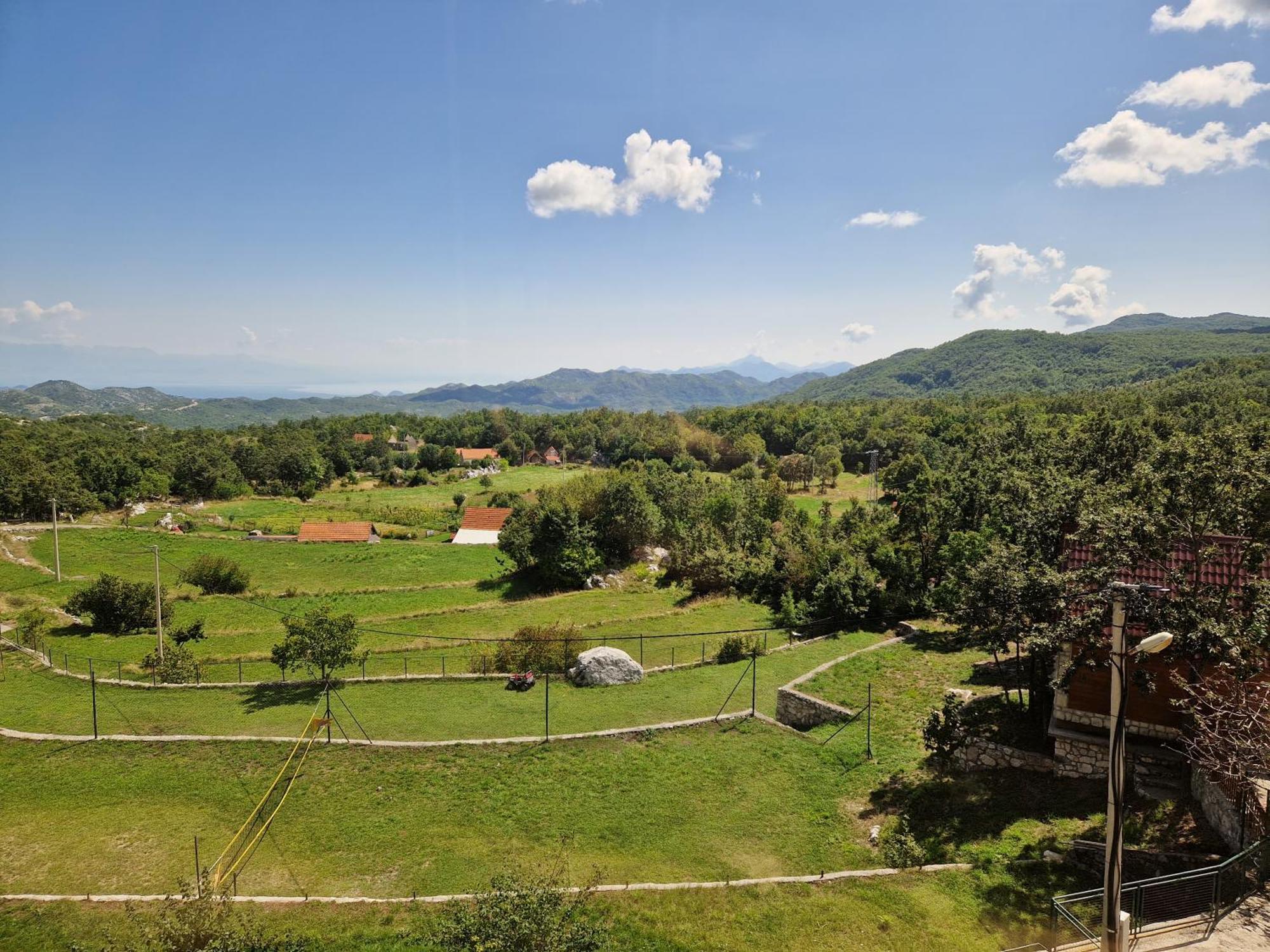 Mountain Village House 采蒂涅 外观 照片